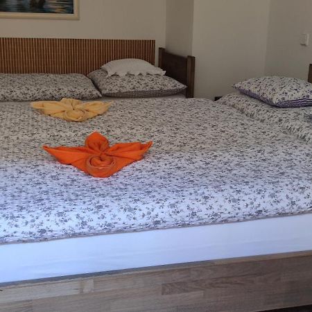 Apartman Глубока-над-Влтавой Экстерьер фото