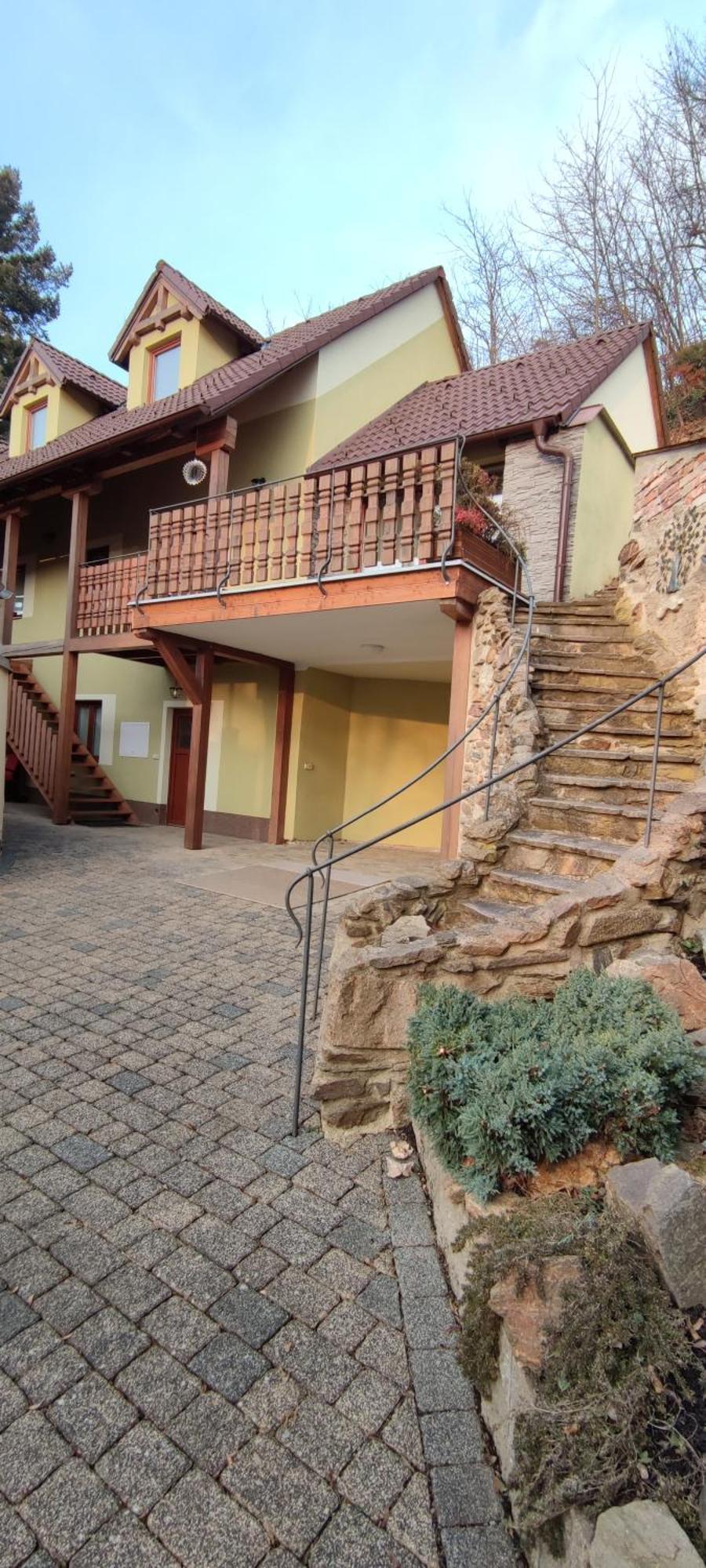 Apartman Глубока-над-Влтавой Экстерьер фото